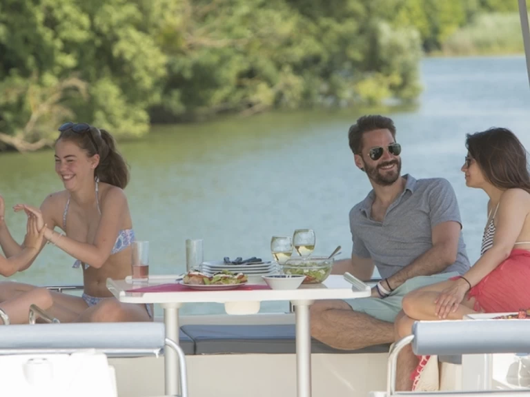 Bootsverleih Premier Horizon 1 Decize Samboat