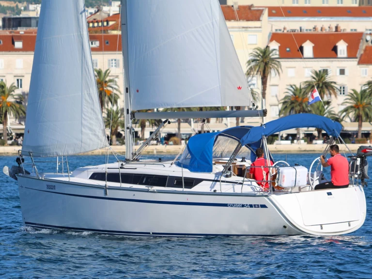 Bavaria Cruiser 34 mieten Split
