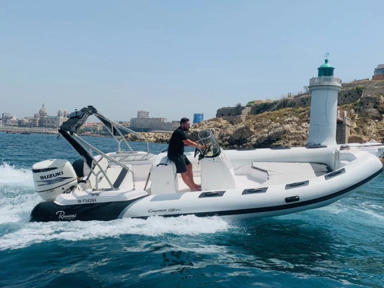 Ranieri Cayman 23 mieten Marseille
