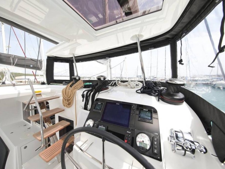 Katamaran mieten in Kaštela - Lagoon Lagoon 450 Sport Top