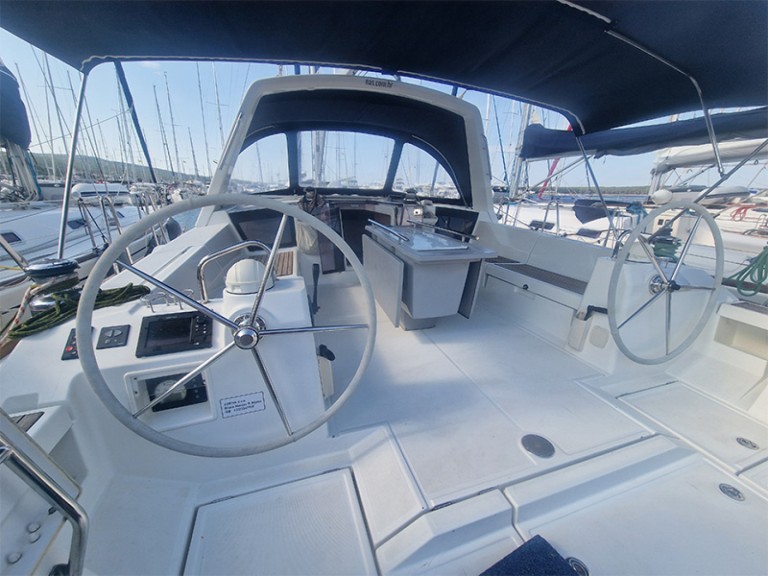 YachtCharter in Punat - Bénéteau Oceanis 45 auf SamBoat
