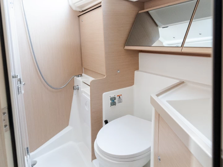 Vermietung Segelboot Bénéteau mit Führerschein