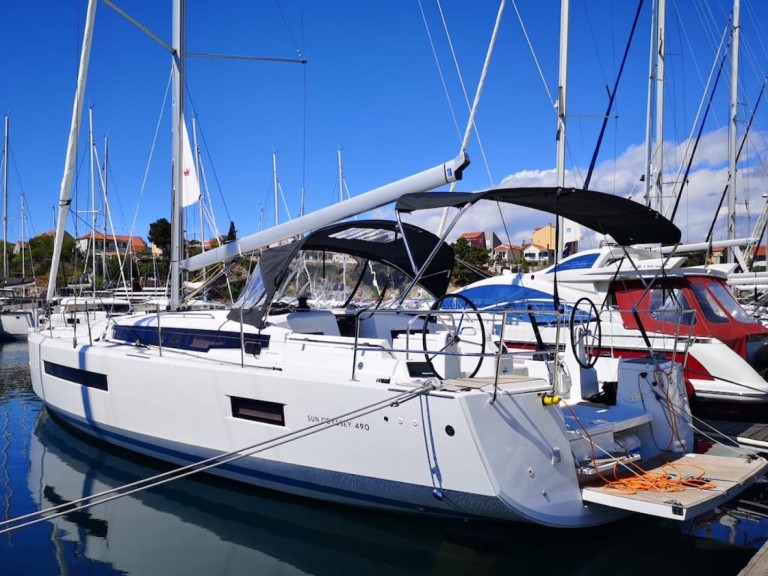 Bootsverleih Jeanneau Sun Odyssey 490 Šibenik Samboat