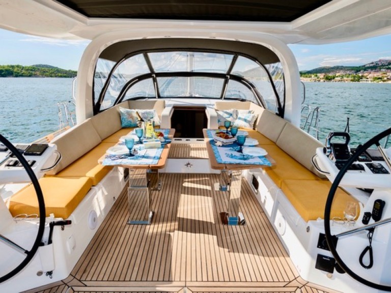 Jeanneau Jeanneau 60 mieten Šibenik