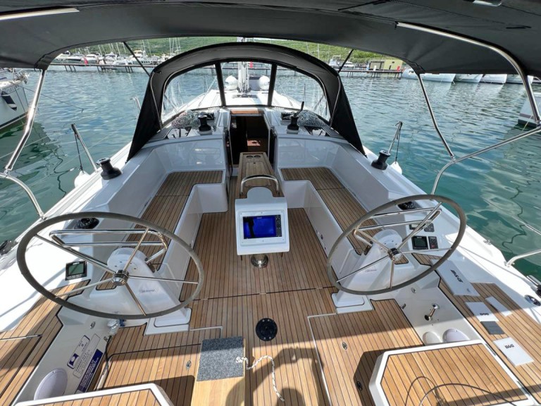 YachtCharter in Punat - Bavaria Bavaria C42 auf SamBoat