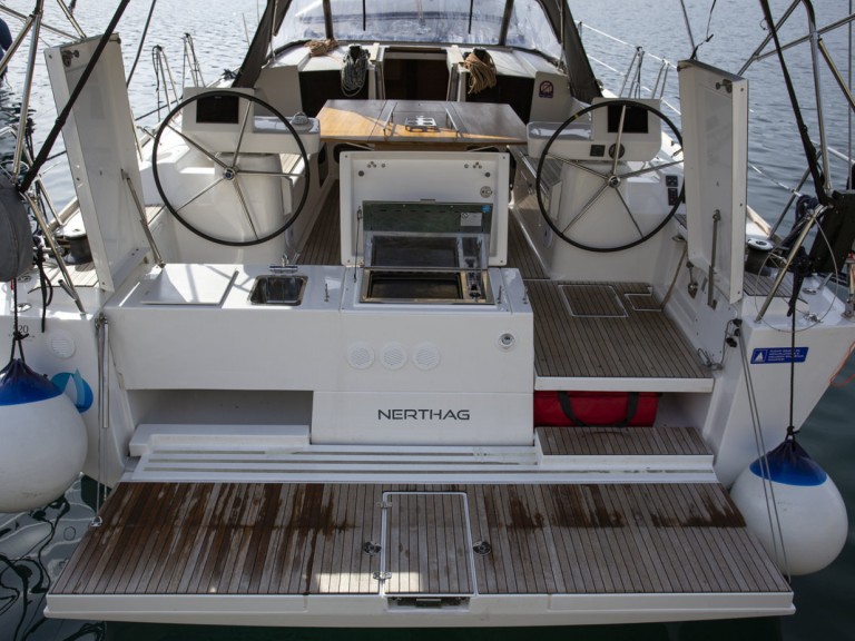 Ein Dufour Dufour 520 Grand Large mieten in Pula