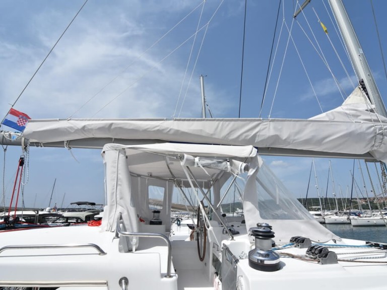 Katamaran mit oder ohne Skipper Lagoon mieten in Punat
