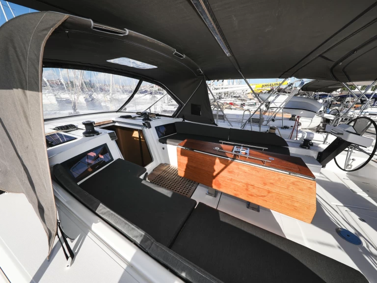 YachtCharter in Vodice - Dufour Dufour 530 auf SamBoat