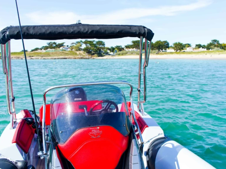 Boot mieten L'Herbaudière günstig THOR 7.0