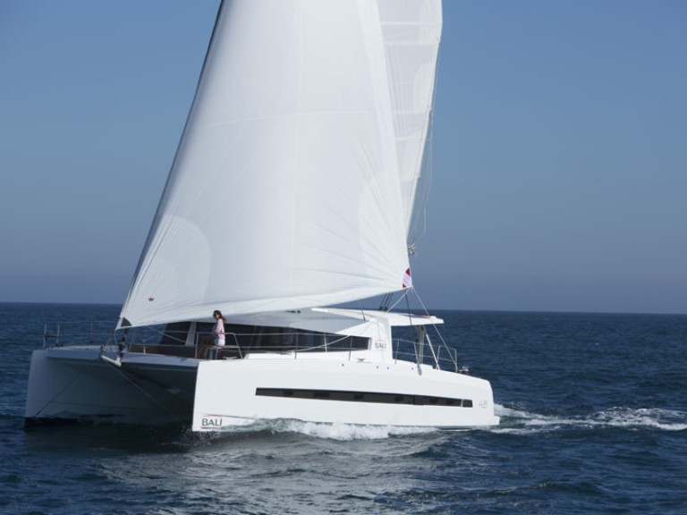 Katamaran mit oder ohne Skipper Bali Catamarans mieten in Saint-Mandrier-sur-Mer