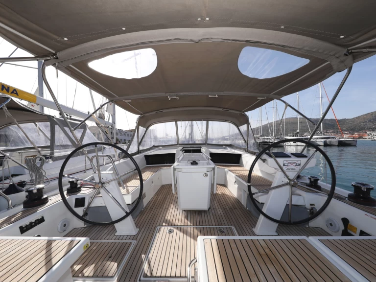 Ein Bénéteau Oceanis 46.1 mieten in Trogir