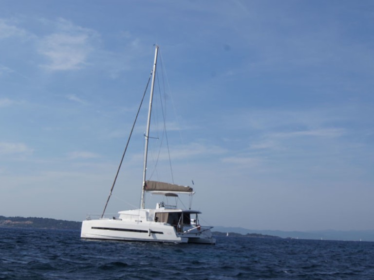 Ein Bali Catamarans Bali 4.5 mieten in Saint-Mandrier-sur-Mer