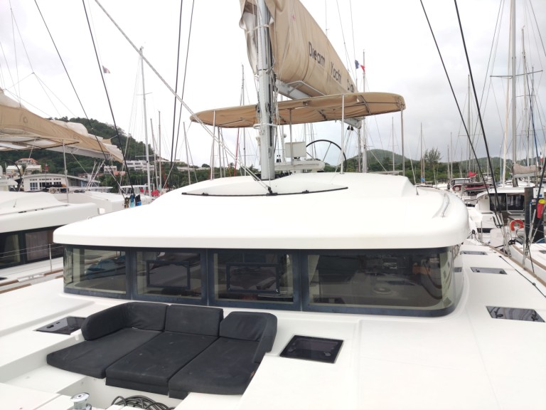 Boot mieten Le Marin günstig Lagoon 52 F