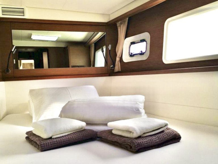 Bootsverleih Lagoon Lagoon 450 F Primošten Samboat