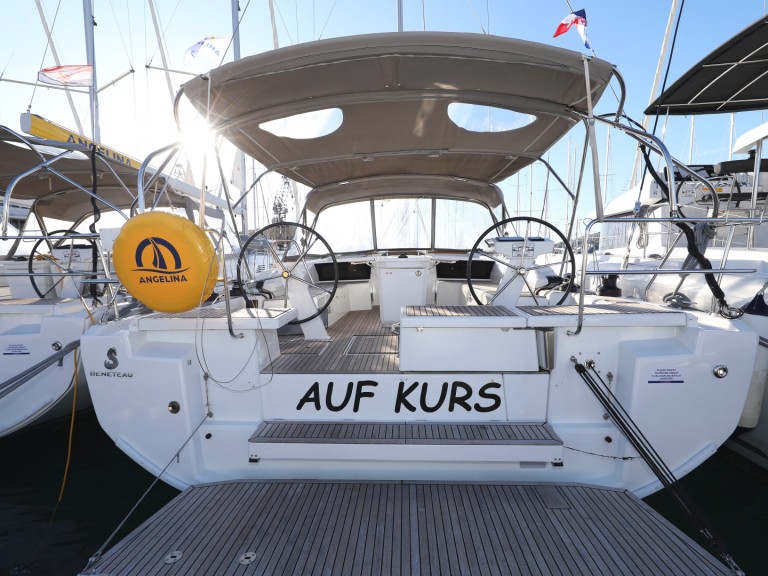 Vermietung Segelboot Bénéteau mit Führerschein