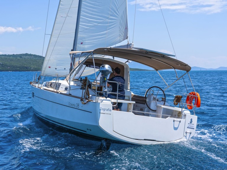 Segelboot mit oder ohne Skipper Bénéteau mieten in Lefkáda