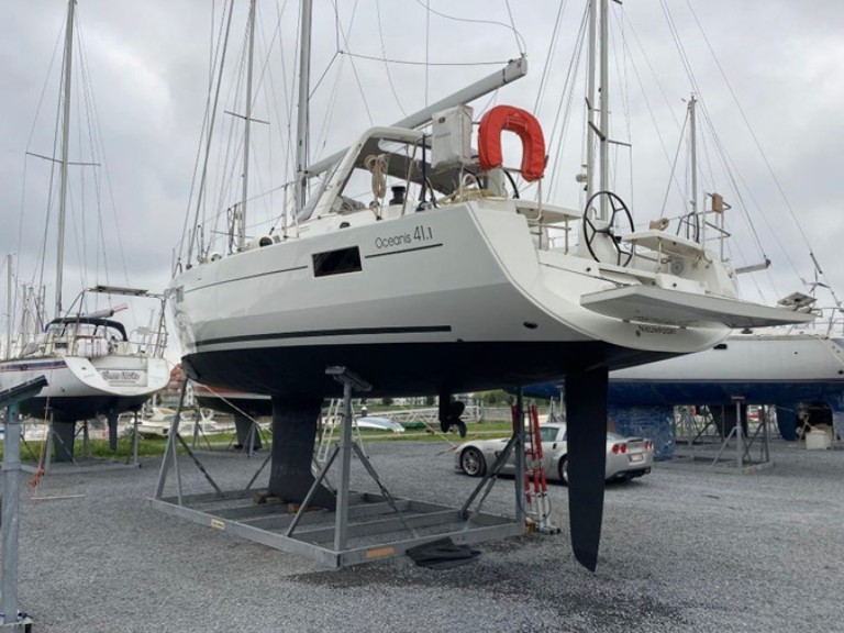 Bootsverleih Bénéteau Oceanis 411 Kromme Hoek Samboat