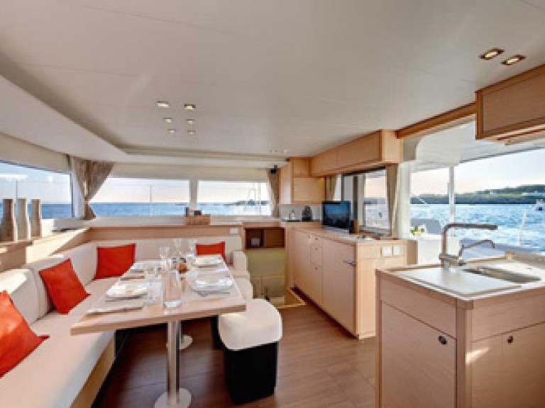 Katamaran mieten in Marsh Harbour zum besten Preis