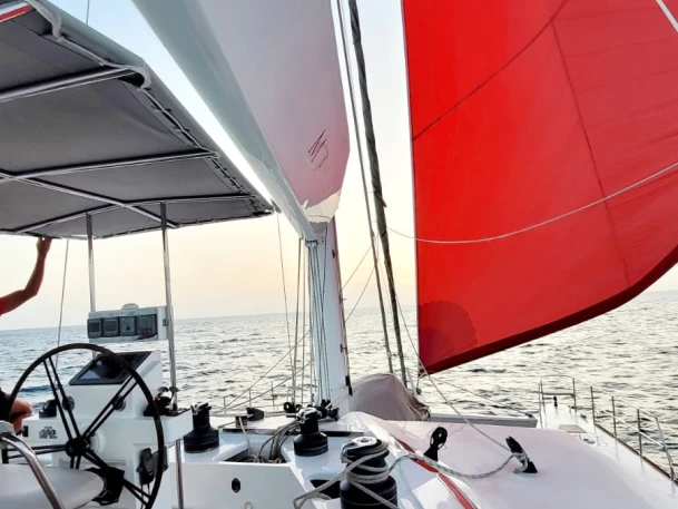 Katamaran mieten in Isla Aguja zum besten Preis