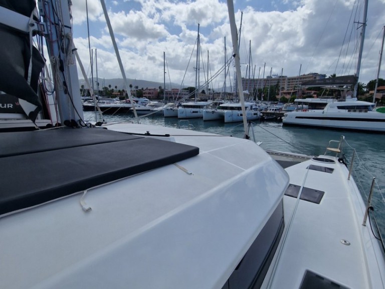 Dufour Dufour Catamarans 48 Sail mieten Furnari