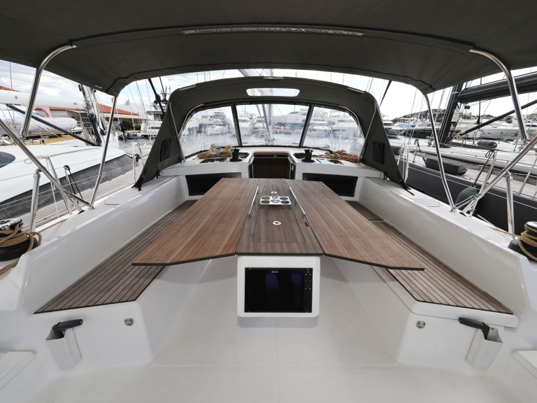 Segelboot mieten in Tribunj zum besten Preis