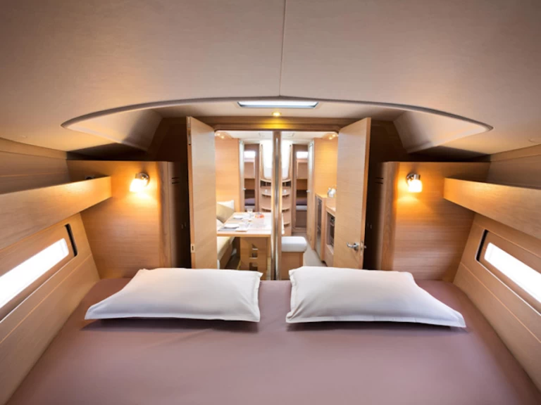 Ein Dufour Dufour 382 Grand Large mieten in Lefkáda