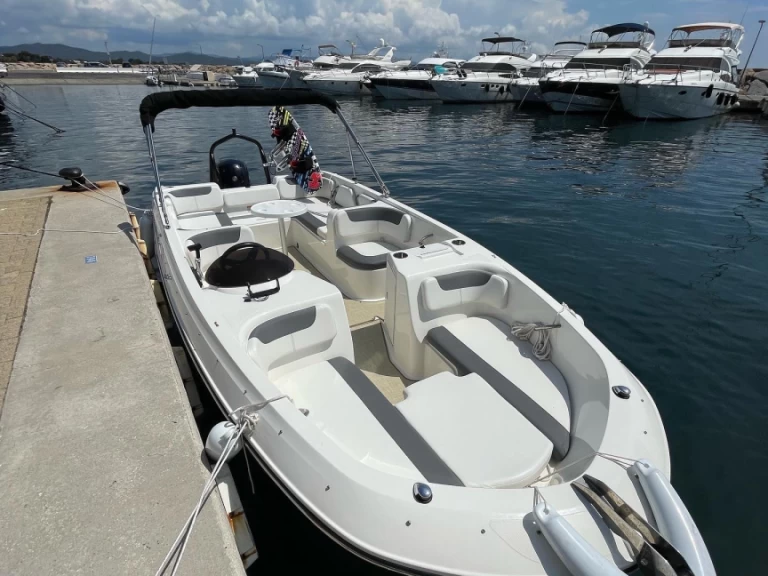 Bootsverleih Bayliner Element E7 Hyères Samboat