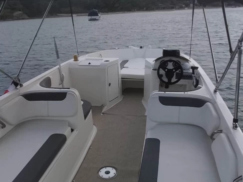 Boot mieten Hyères günstig Element E7