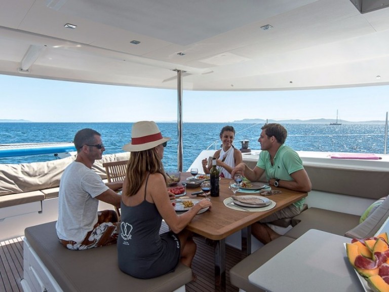 Katamaran mit oder ohne Skipper Fountaine Pajot mieten in Mai Khao