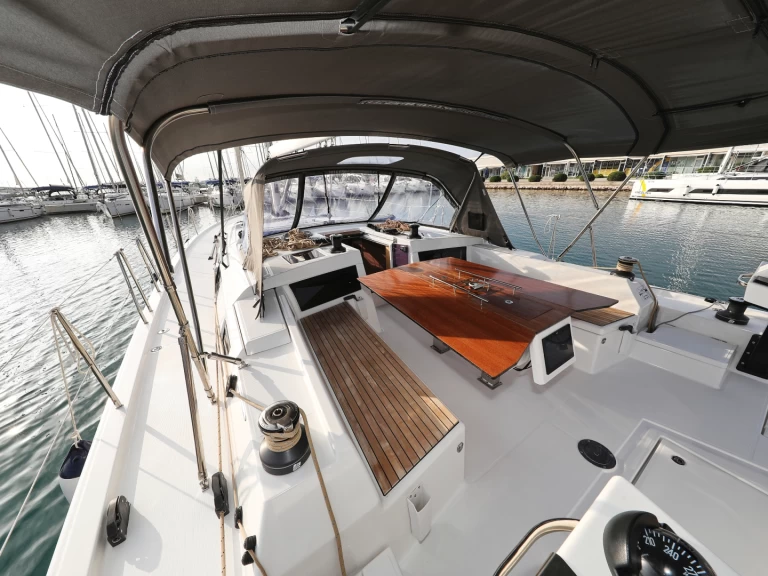 Segelboot mieten in Šibenik - Dufour Dufour 470