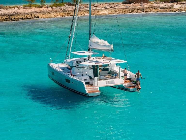 Katamaran mit oder ohne Skipper Lagoon mieten in Ribishi