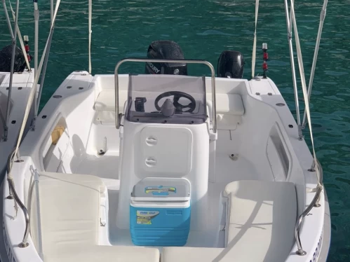 Ein Proteus Limeni mieten in porto vromi