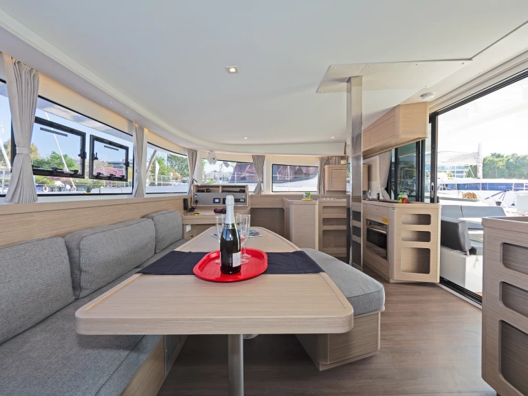 Ein Lagoon Lagoon 42 mieten in Deme of Volos