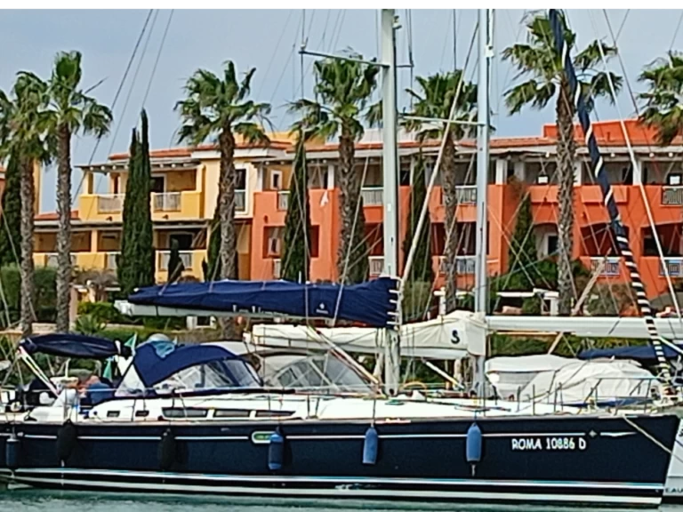 Ein Jeanneau Sun Odyssey 49 Performance mieten in Toulon