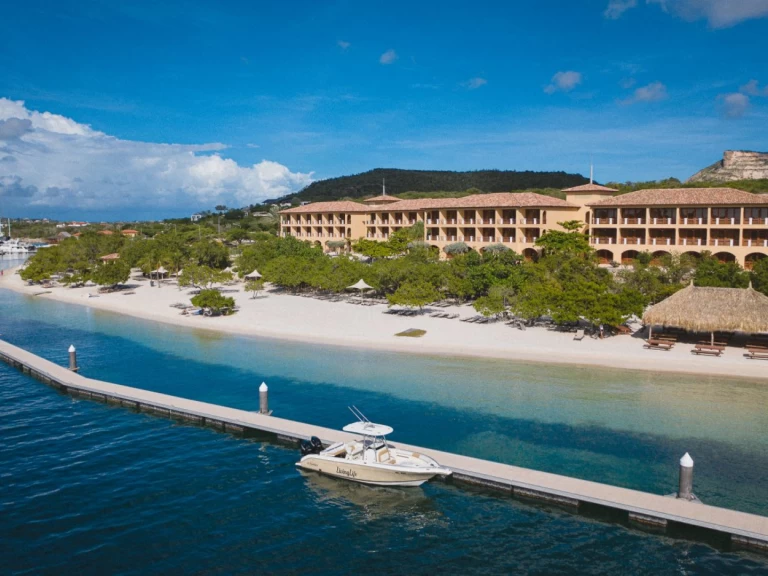 Vermietung Motorboot Custom Made mit Führerschein