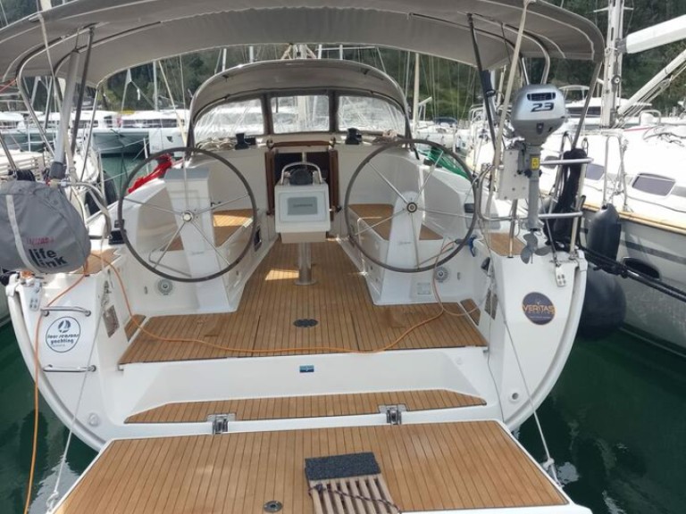YachtCharter in Skradin - Bavaria Cruiser 41 auf SamBoat