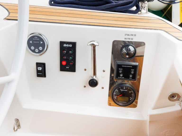 Boot mieten Zadar günstig Cruiser 34