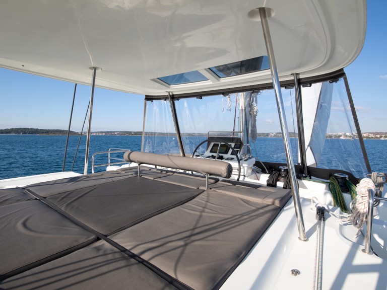 Katamaran mit oder ohne Skipper Lagoon mieten in Pomer