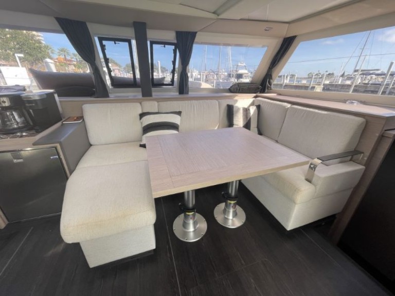 Fountaine Pajot Isla 40 mieten Annapolis