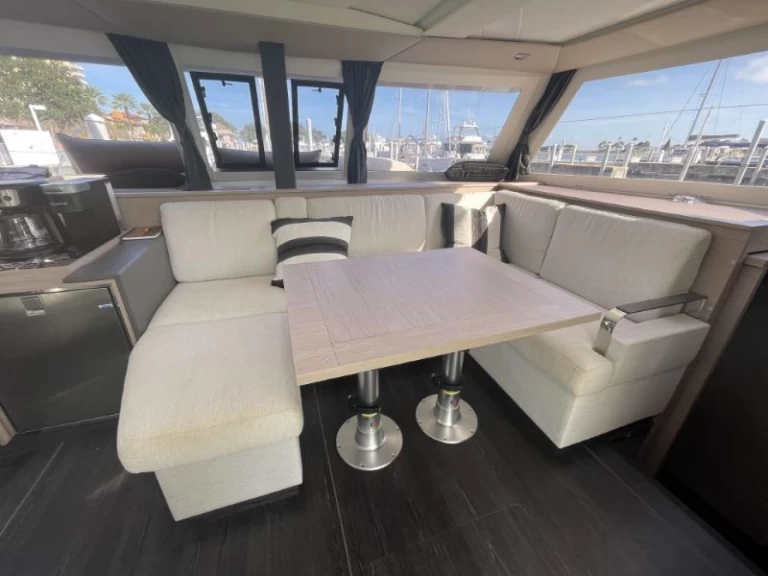 Fountaine Pajot Isla 40 mieten Annapolis
