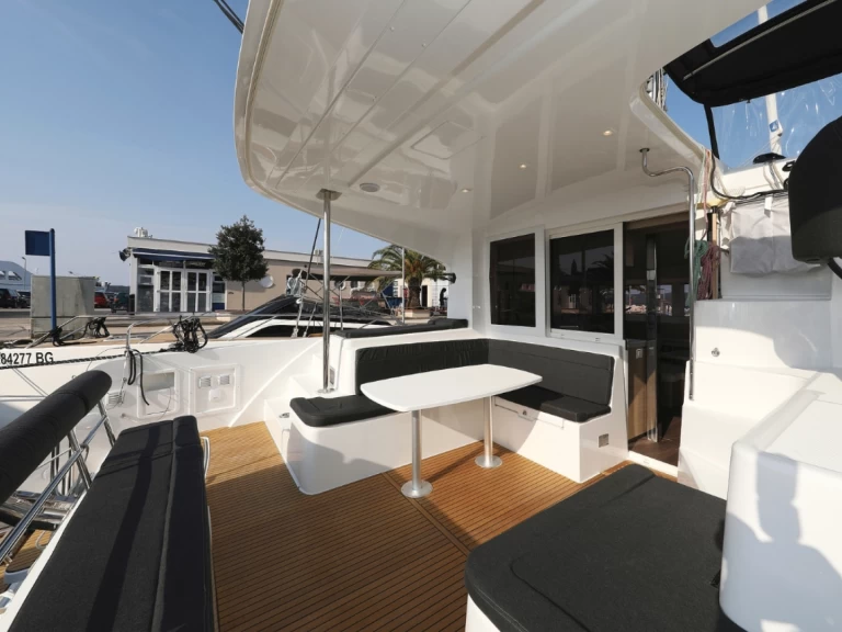 Boot mieten Biograd na Moru günstig Lagoon 40