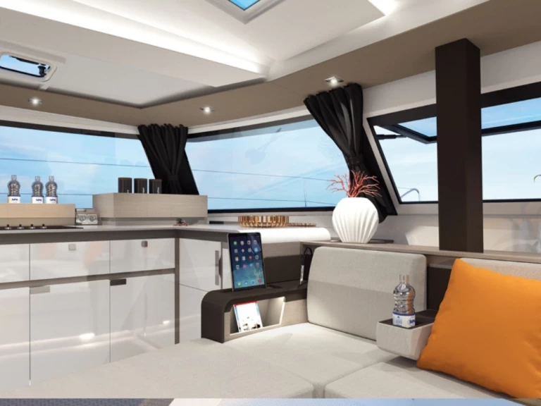 Katamaran mit oder ohne Skipper Fountaine Pajot mieten in Olbia