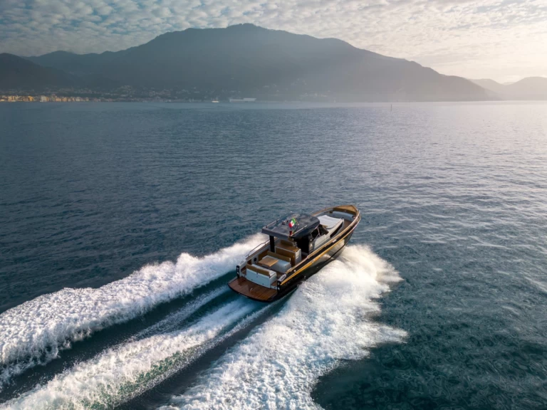 Vermietung Motorboot ITALUYRE mit Führerschein