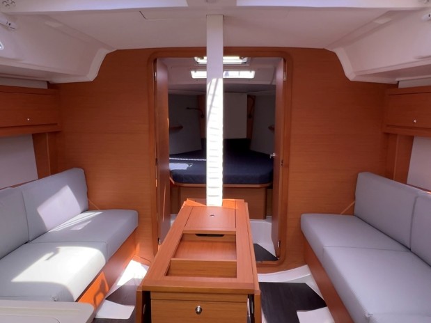 YachtCharter in Capo d'Orlando - Dufour Dufour 37 auf SamBoat