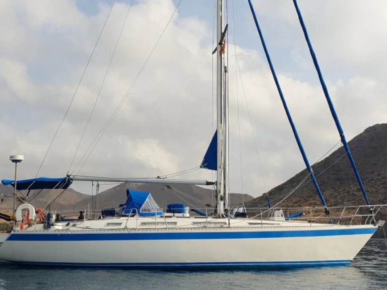 Boot mieten Port-Saint-Louis-du-Rhône günstig Centurion 42