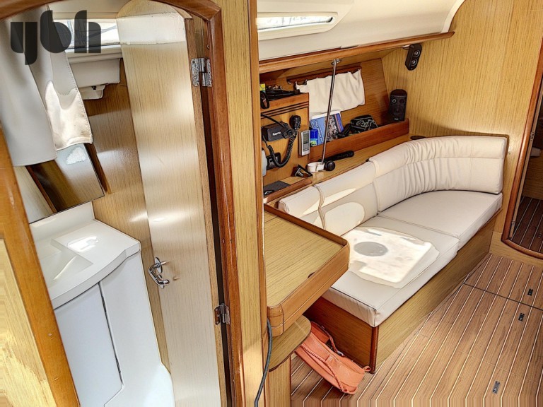 YachtCharter in Kos - Jeanneau Sun Odyssey 42i auf SamBoat