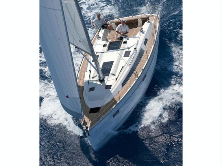 Bavaria Cruiser 41 mieten Olbia
