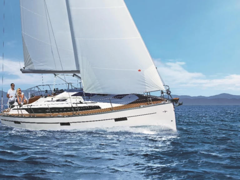 Bavaria Cruiser 37 mieten Olbia