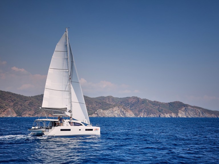 Vermietung Katamaran Leopard Catamarans / Robertson & Caine mit Führerschein