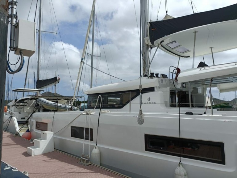 Boot mieten Le Marin günstig Lagoon 46